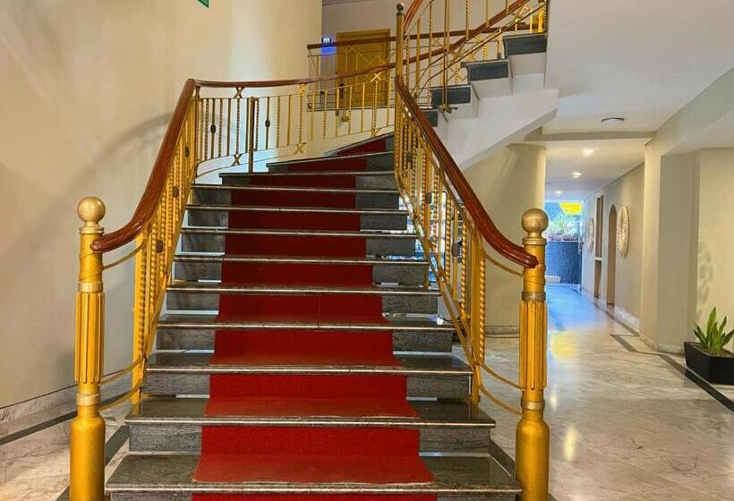 בית מלון כפרי American Golf