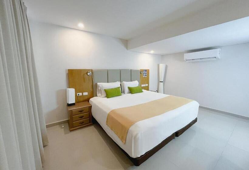 בית מלון כפרי American Golf