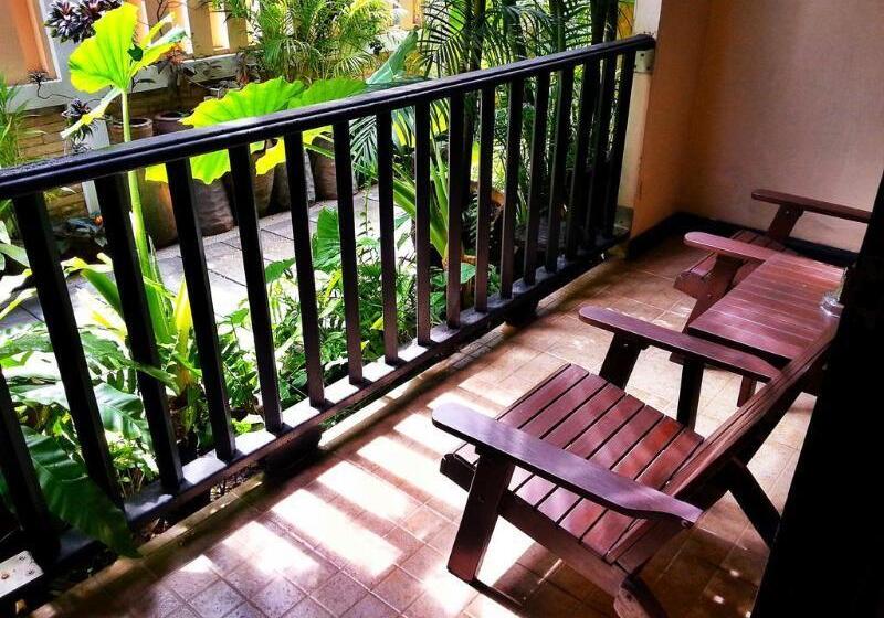 ホテル Andaman House Sha Plus