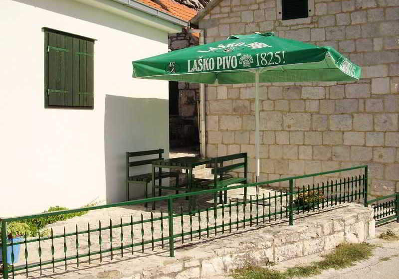 ホテル Apartmani Seljacka Kuca