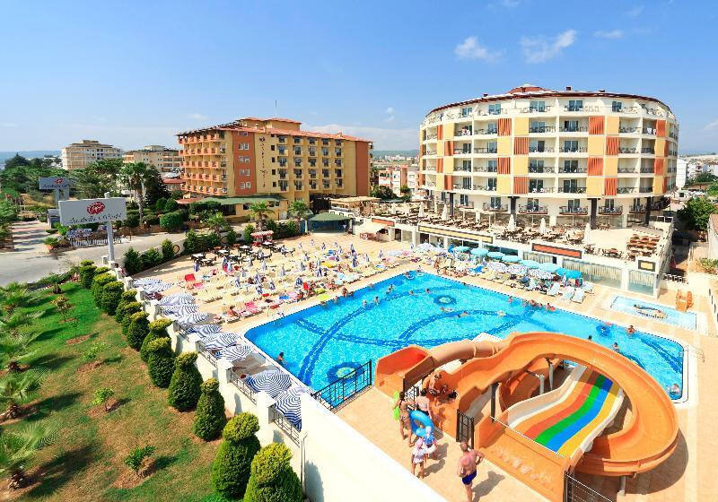 호텔 Arabella World