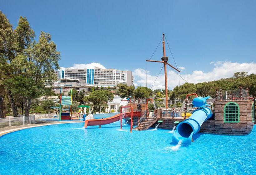 فندق Aria Claros Beach & Spa Resort – All Inclusive