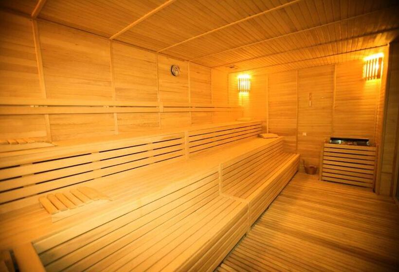 فندق Aria Claros Beach & Spa Resort – All Inclusive