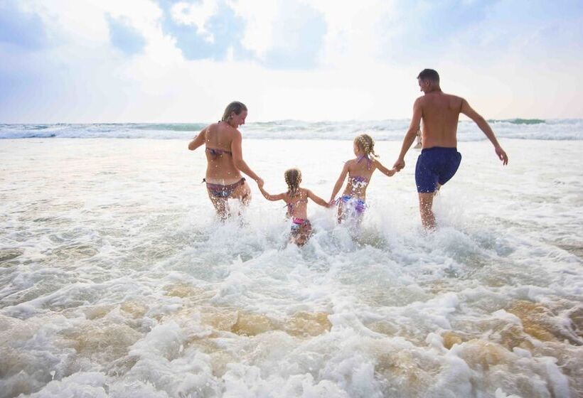 酒店 Baan Karon Resort