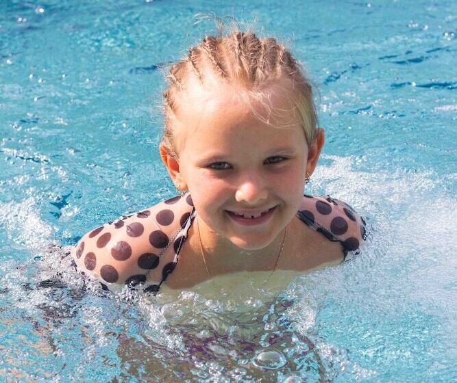 酒店 Baan Karon Resort