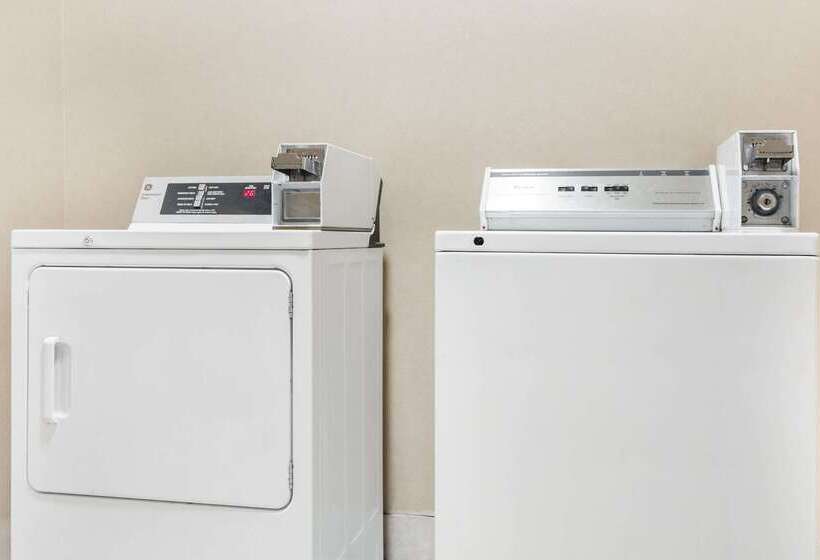 فندق Baymont By Wyndham Cartersville