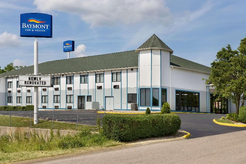 Отель Baymont By Wyndham Winchester