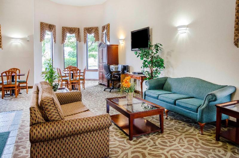 Отель Baymont By Wyndham Winchester