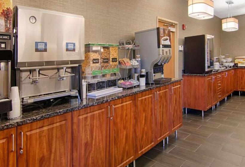 فندق Best Western Plus Blaine At The National Sports Center