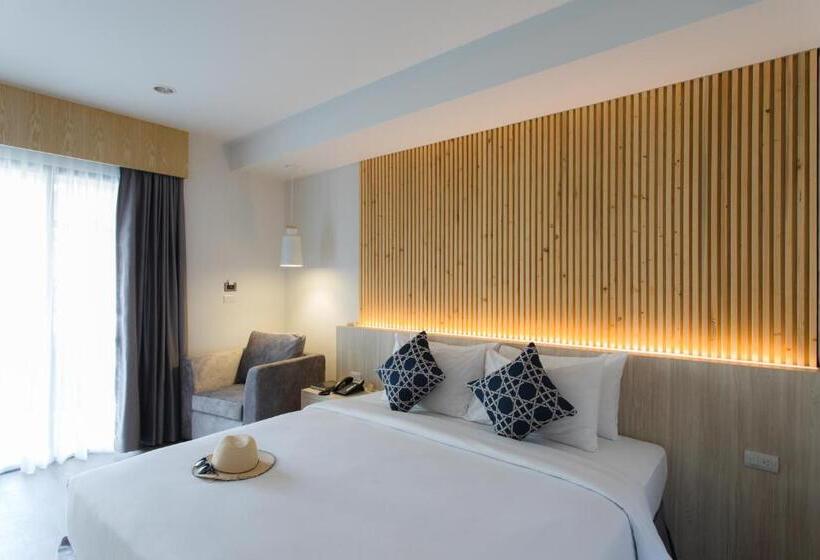 هتل Blu Pine Villa & Pool Access