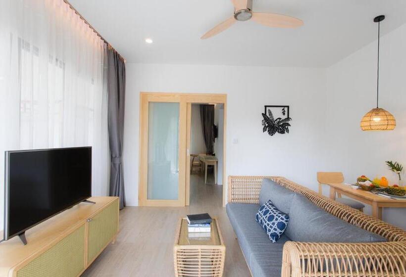 בית מלון כפרי Blu Pine Villa & Pool Access