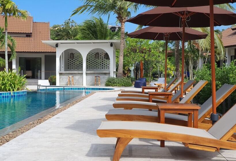 בית מלון כפרי Blu Pine Villa & Pool Access