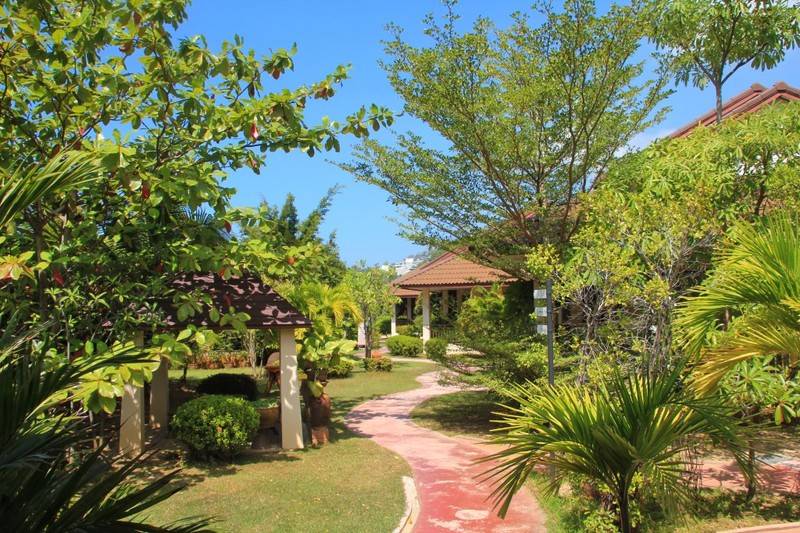 בית מלון כפרי Blu Pine Villa & Pool Access