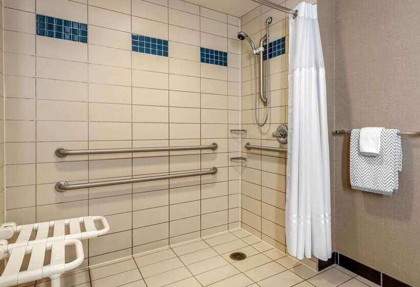 Cambria Hotel Akron   Canton Airport