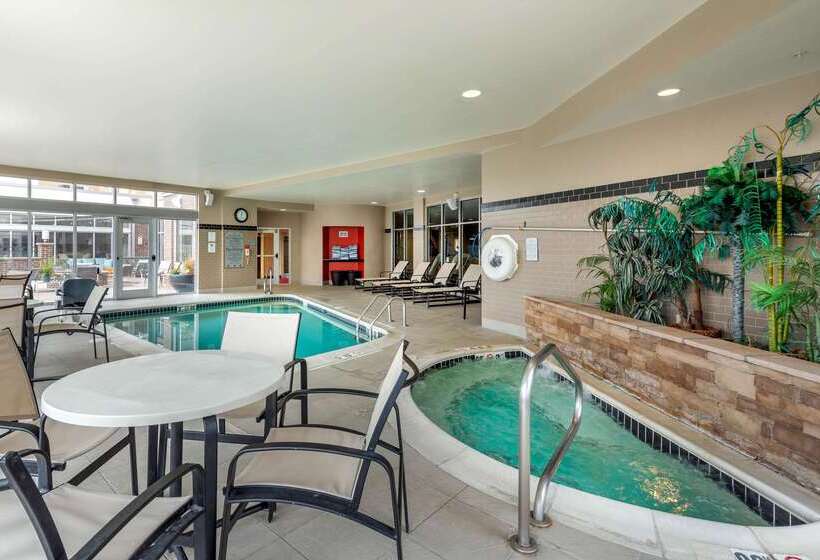 Cambria Hotel Akron   Canton Airport