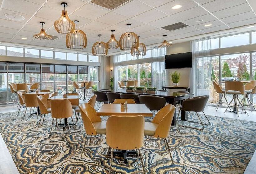 Cambria Hotel Akron   Canton Airport