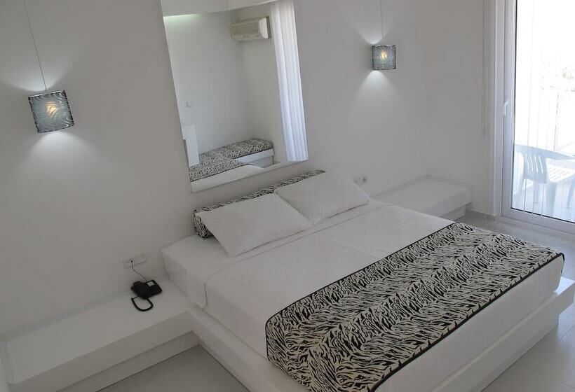 Отель Casa Blanca Beach    Adults Only