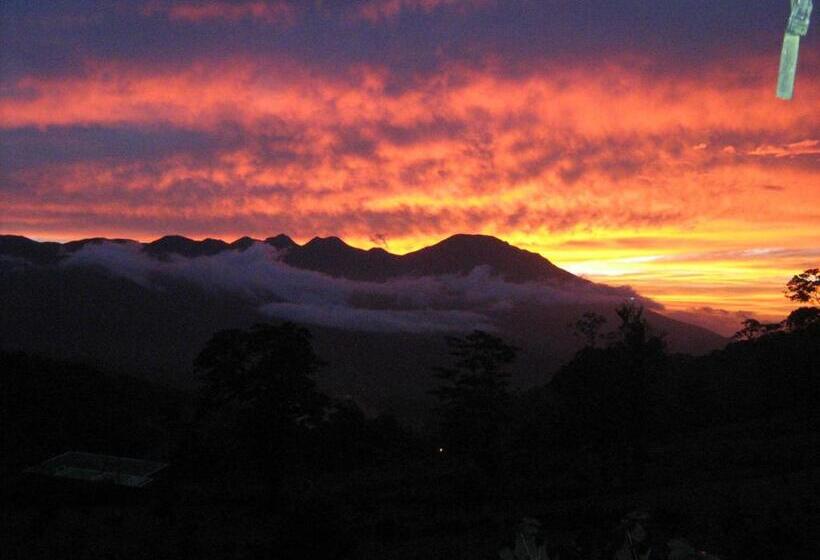 Hotel Celeste Mountain Lodge