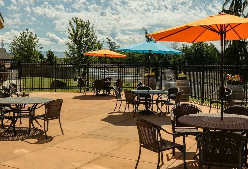 فندق Comfort Inn & Suites