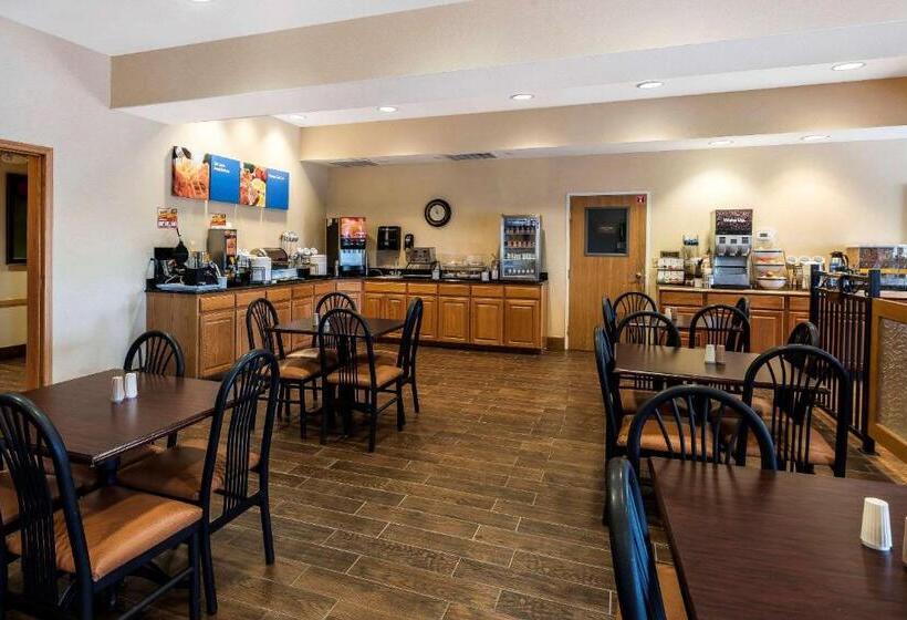 فندق Comfort Inn & Suites