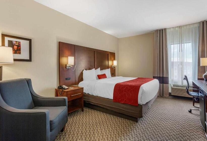 فندق Comfort Suites
