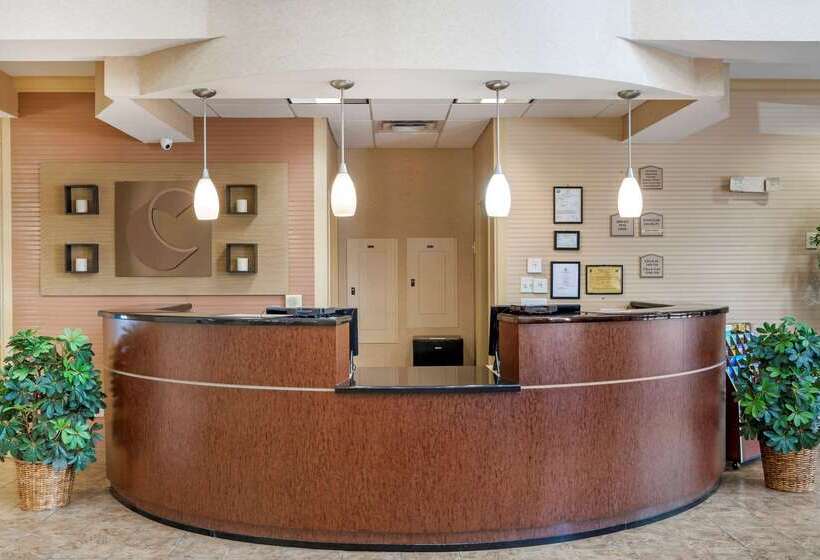 호텔 Comfort Suites Fredericksburg North