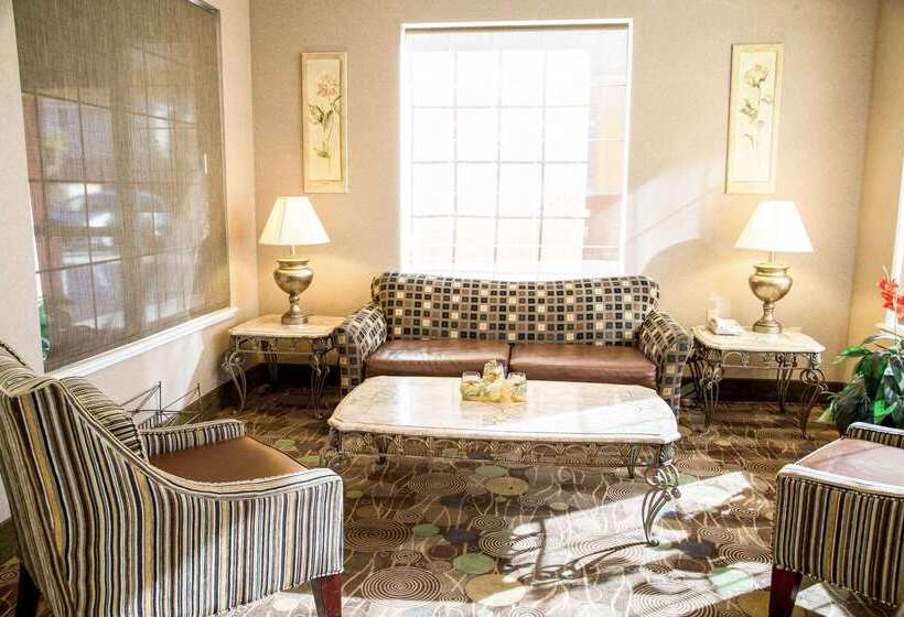 בית מלון כפרי Comfort Suites Fort Worth North Fossil Creek