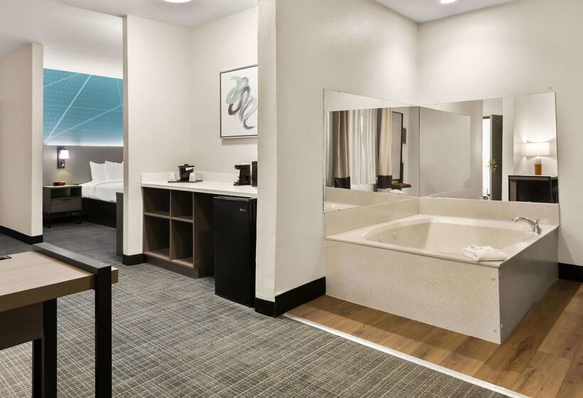 בית מלון כפרי Comfort Suites Fort Worth North Fossil Creek