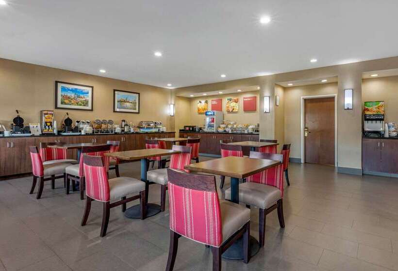 בית מלון כפרי Comfort Suites Pelham Hoover I 65