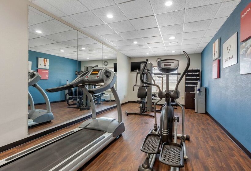 בית מלון כפרי Comfort Suites Pelham Hoover I 65