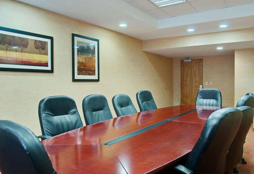 فندق Comfort Suites Salemroanoke I81