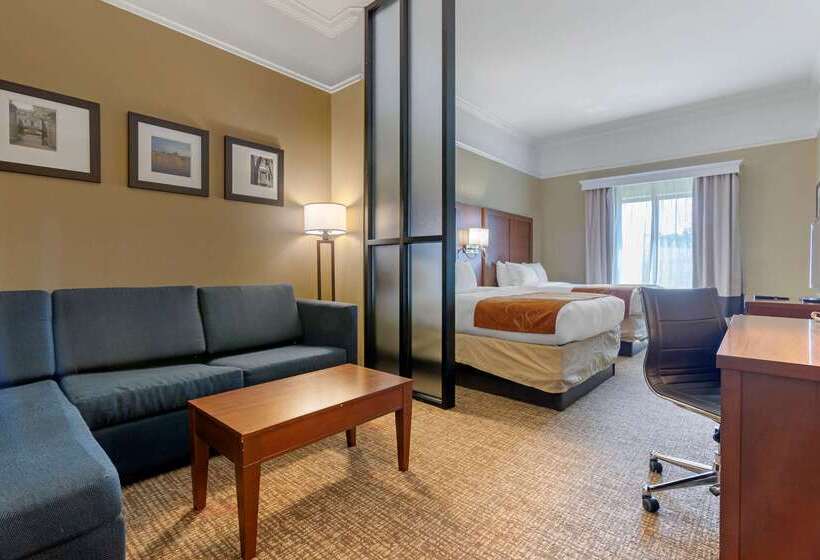 فندق Comfort Suites Savannah North