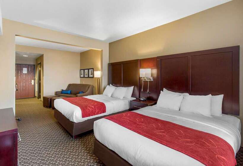 فندق Comfort Suites
