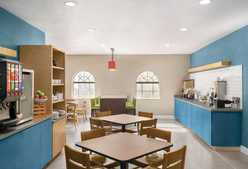 فندق Comfort Suites Shenandoahthe Woodlands