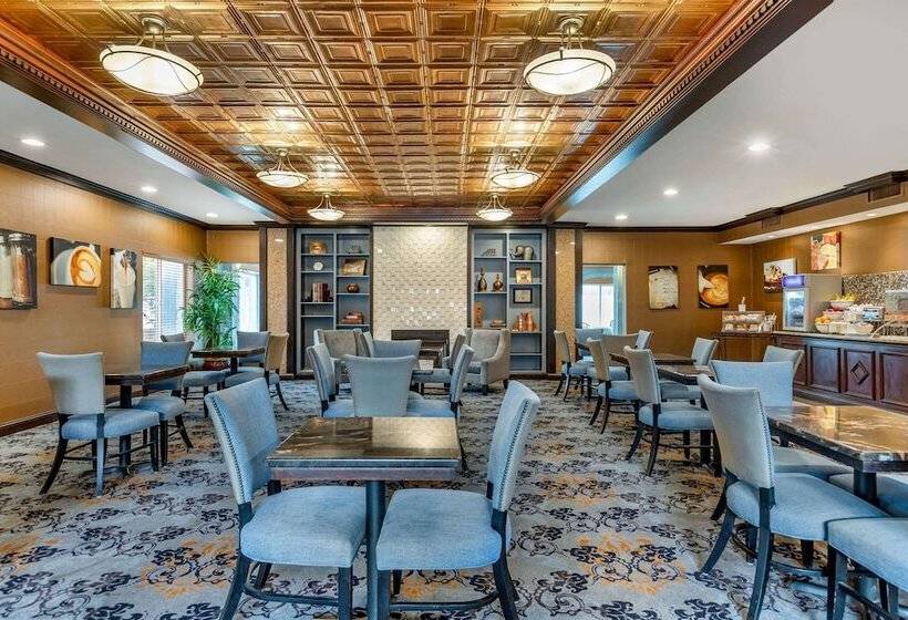 فندق Comfort Suites Southgate Detroit