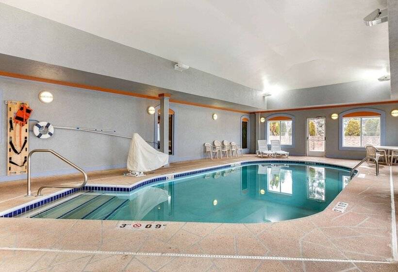 فندق Comfort Suites Southgate Detroit