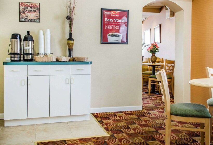 فندق Econo Lodge