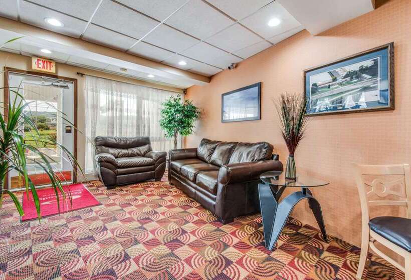 فندق Econo Lodge