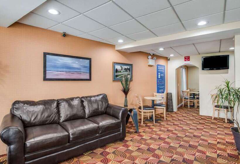 فندق Econo Lodge