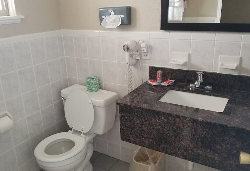 فندق Econo Lodge