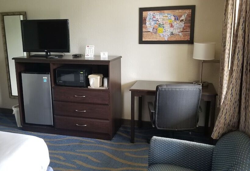 فندق Econo Lodge