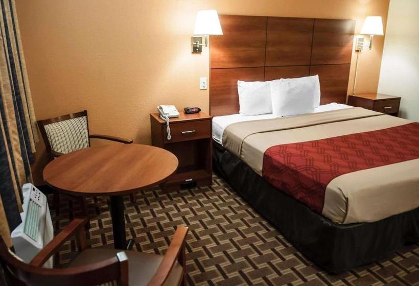 Отель Econo Lodge Midtown Albuquerque