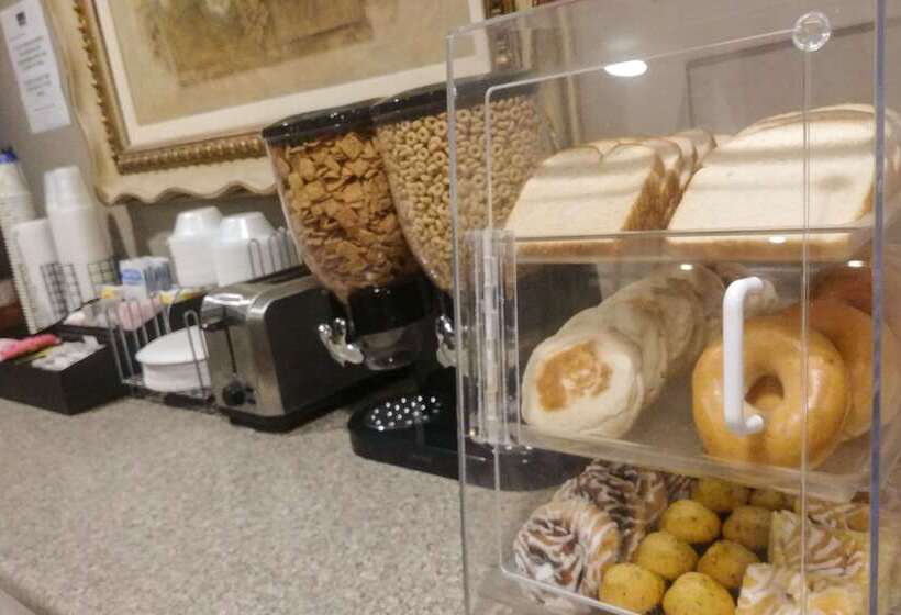 فندق Econo Lodge Milldale  Southington