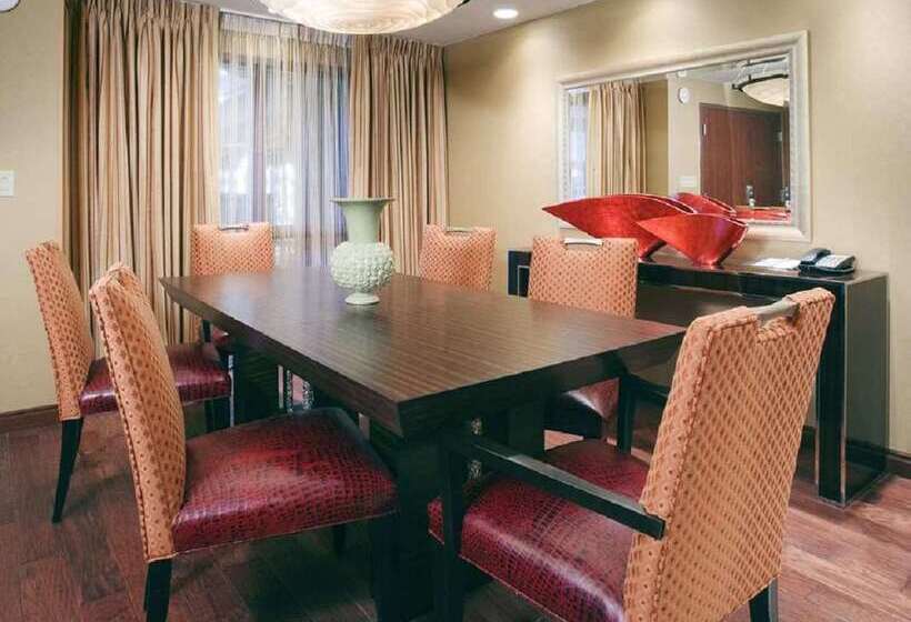 Embassy Suites By Hilton San Marcos Hotel Conference Center