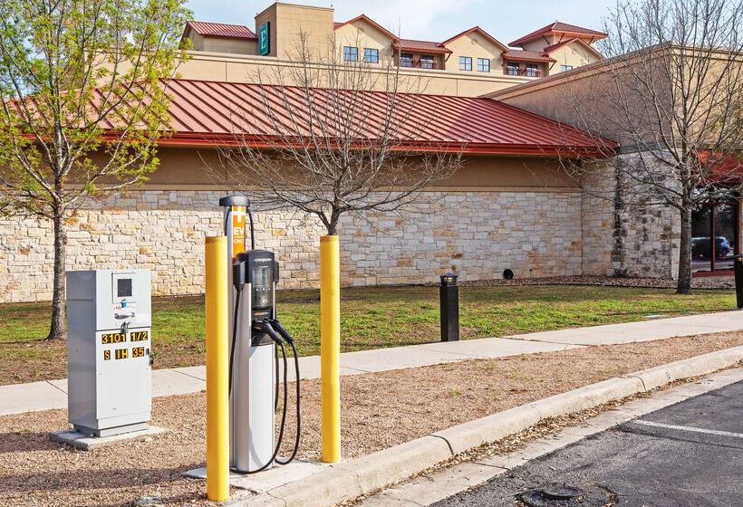 Embassy Suites By Hilton San Marcos Hotel Conference Center