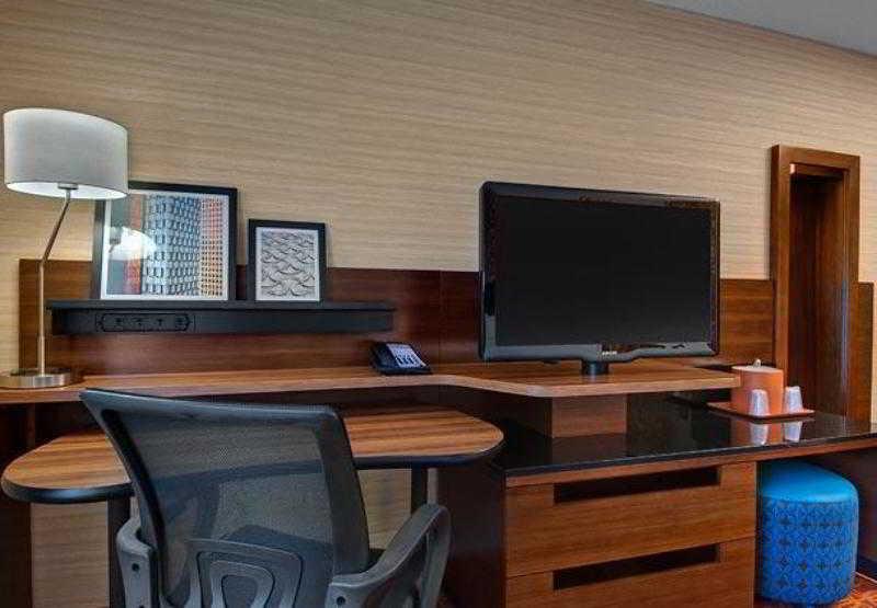 هتل Fairfield Inn & Suites By Marriott Fort Worth I30 West Near Nas Jrb