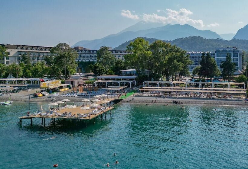 هتل Fore Resort & Spa