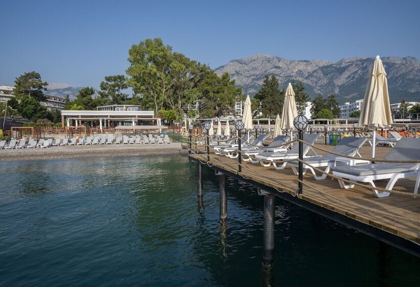 هتل Fore Resort & Spa