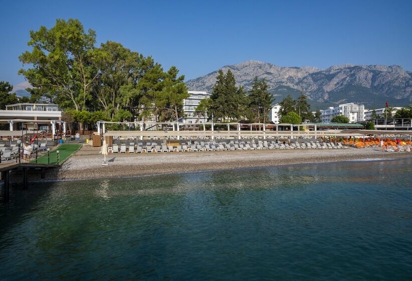 هتل Fore Resort & Spa