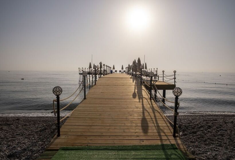 هتل Fore Resort & Spa